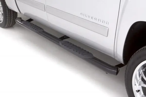 Lund 07-17 Toyota Tundra CrewMax 5in. Oval Curved Steel Nerf Bars - Black Limited Edition