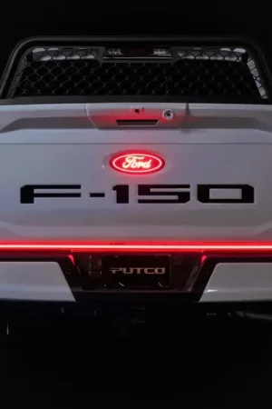 Putco 21-23 Ford F150 w/Factory LED Taillights 60in Freedom Blade LED Tailgate Light Bar Exclusive