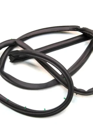 Door Rubber Weatherstrip Seal RH for 1997-2006 Jeep Wrangler New Release