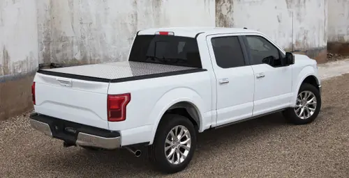 Free Shipping Access LOMAX Professional Series Tri-Fold Cover 07-13 Chevy 1500 5ft 8in Bed (Excl Classic) #B0020059